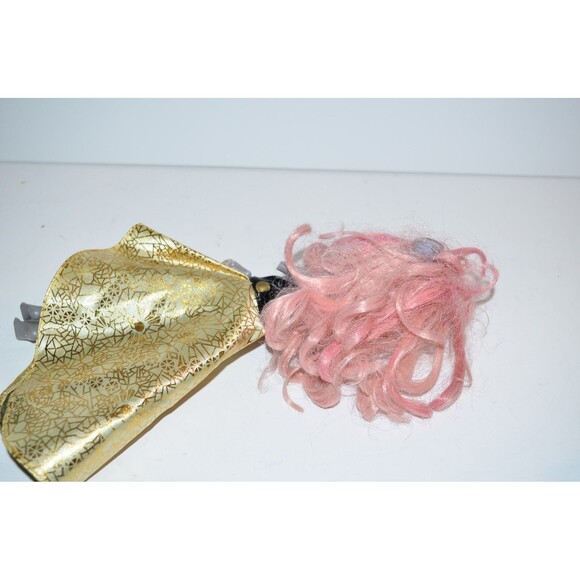 Monster High Boo York Mouscedes King Doll Gala Ghoulfriend replacement doll FLAW - Picture 6 of 6